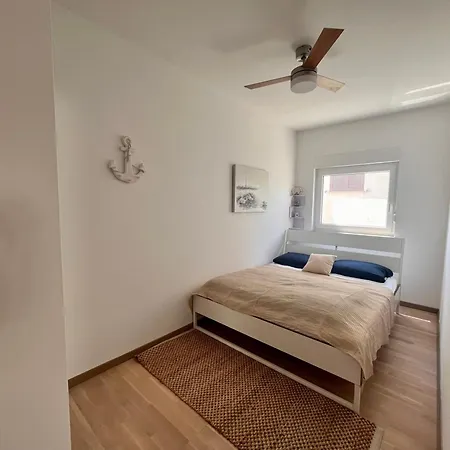 Lejlighed By The Sea - 23714 *