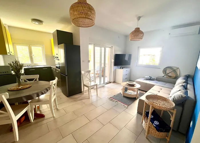 By The Sea - 23714 Appartement