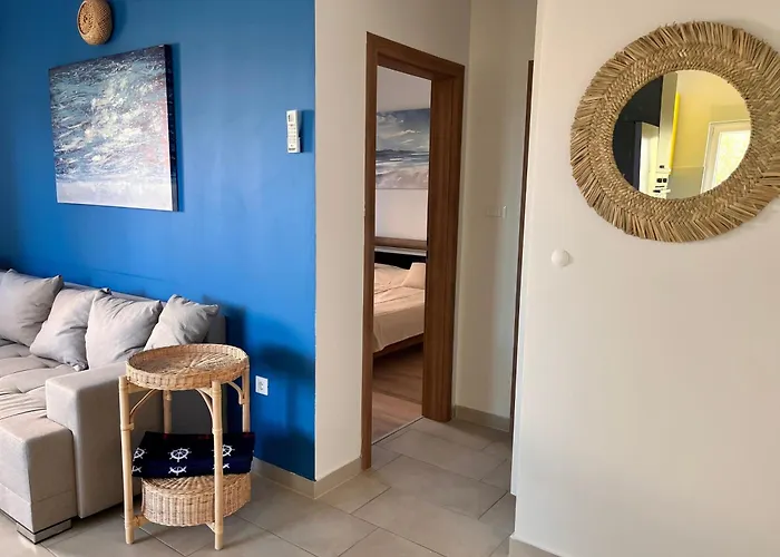 Appartement By The Sea - 23714