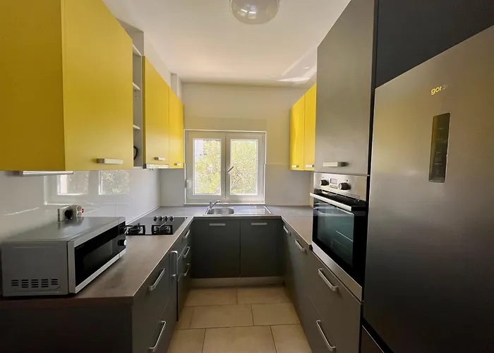 Appartement By The Sea - 23714 *